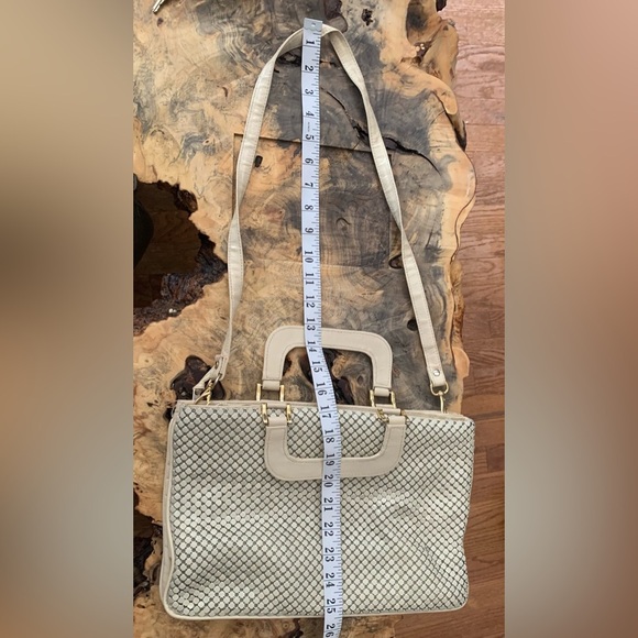 Vintage 50s/60s/70s Whiting & Davis White Hexagonal Mesh Metal Handbag - Picture 6 of 8